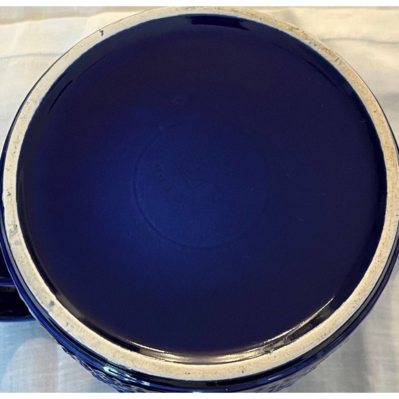 Vintage Cobalt Blue White Etched Stone Pottery Teapot & Creamer Dessert Plate - Picture 4 of 10